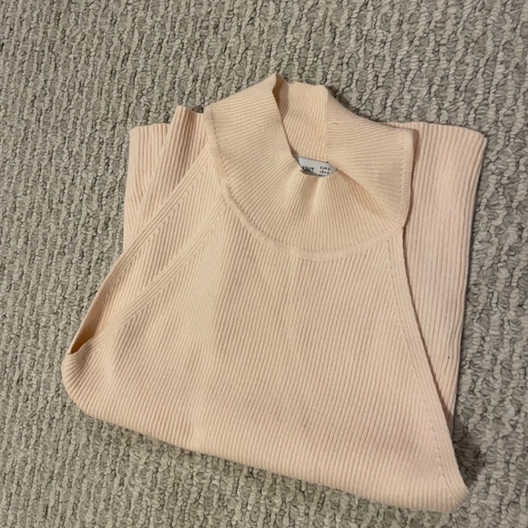 Zara high neck tank top - Picture 2 of 3